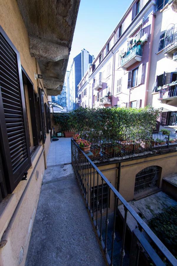B&B Terrazza Baires - In The Heart Of Mailand Exterior foto
